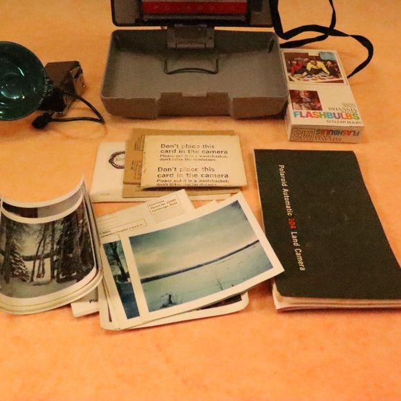 Vintage 1960's Polaroid Land Camera Automatic 103 - Picture 11 of 15